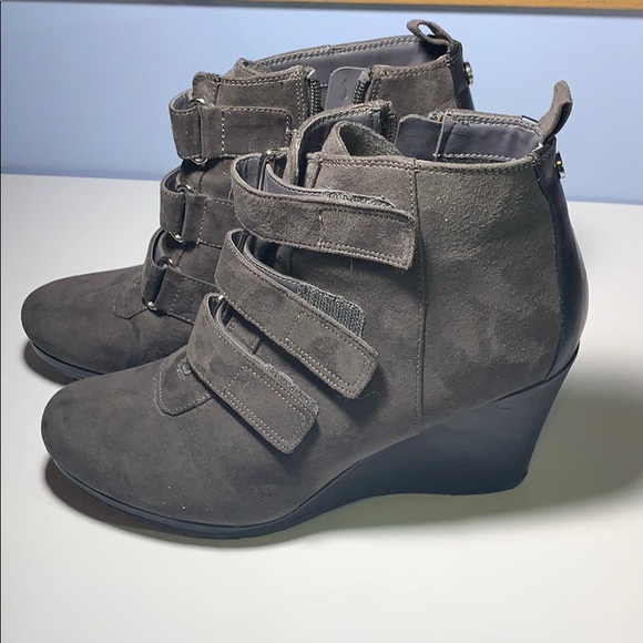 DANA BUCHMAN wedges - Picture 2 of 2